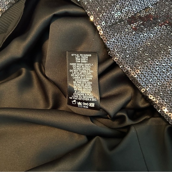 T Tahari Helena Black/Multi Color Floral Sequin Sleeveless Pleated Collar Dress - Picture 16 of 16